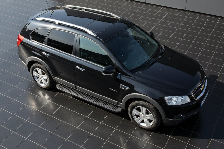 Chevrolet Captiva 2006–2019 Sidetrin Tayga Black (2 stk., aluminium) 2016-2019 Image