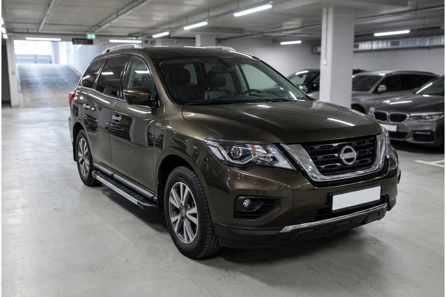 Nissan Pathfinder R52 2012–2021 RedLine V1 sidetrin (2 stk., aluminium) Image