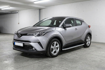 Toyota C-HR 2016–2023 Sidetrin Tayga Grey (2 stk., alu) foto 1