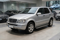 Mercedes ML W163 1997–2005 Sidetrin Maydos V2 (2 stk., aluminium ↗ rustfrit stål) foto 1