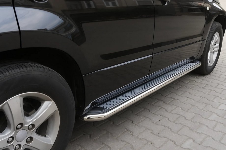 Suzuki Grand Vitara 2005–2017 Sidetrin Maydos V2 (2 stk., aluminium ↗ rustfrit stål) Image