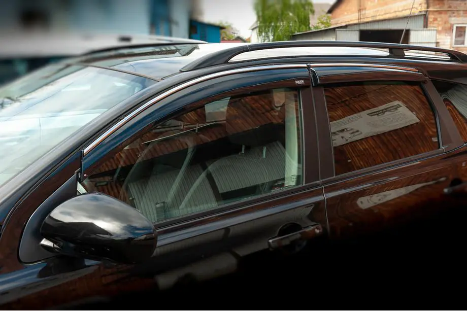 Nissan Qashqai 2007–2010 Vindafvisere med kromliste (4 stk., Niken) Image