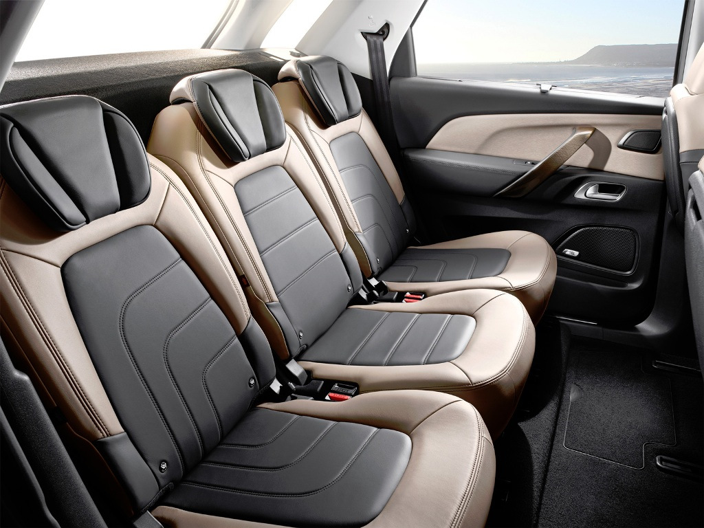 Test af den kompakte minivan Citroen C4 Picasso
