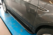 Ford Kuga/Escape 2013–2019 Bosphorus Grey sidetrin (2 stk., aluminium) foto 4