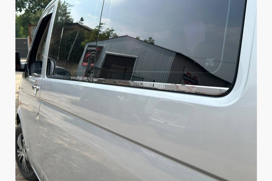 Volkswagen T5 2010–2015 Nedre vindueslister (6 dele, rustfrit stål) Kort akselafstand Foto 8