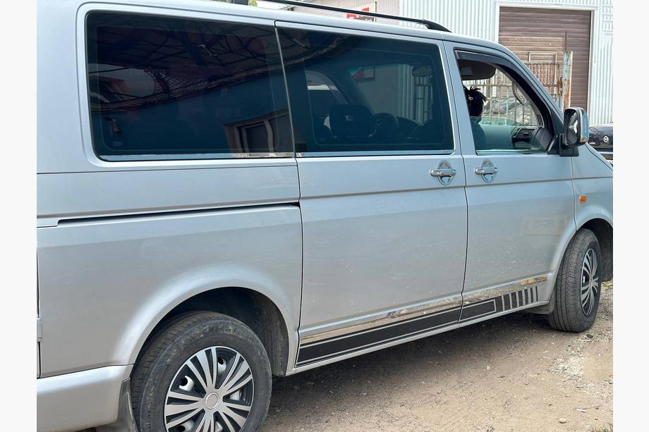 Volkswagen T6 2015–2024 Nedre vindueslister (6 dele, rustfrit stål) Foto 10