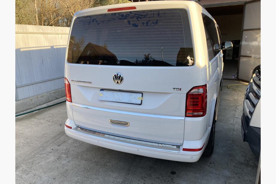Volkswagen T6 2015–2024 Carmos V1 bagkofangerliste, blank (1 dør, rustfrit stål) Image