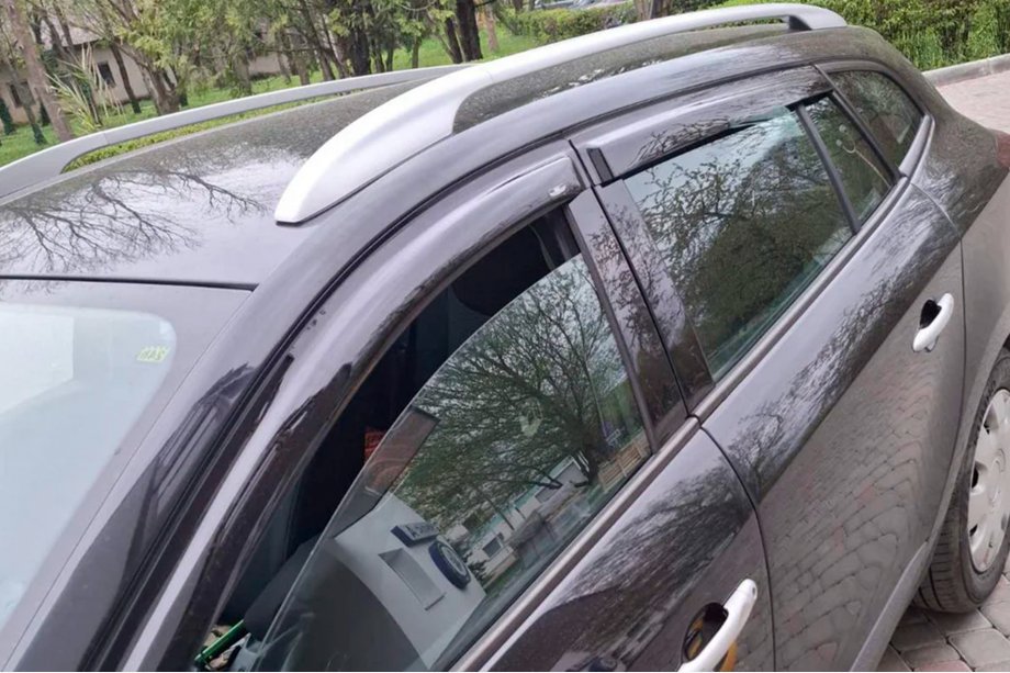 Renault Megane III 2009–2016 Vindafvisere SW (4 stk., HIC) Image