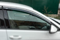 Volkswagen Golf 7/E-Golf 2012–2020 Vindafvisere med kromliste HB (4 stk., Niken) foto 7