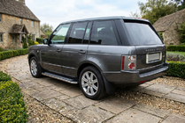 Range Rover III L322 2002–2012 Sidetrin Maydos V2 (2 stk., aluminium ↗ rustfrit stål) foto 1