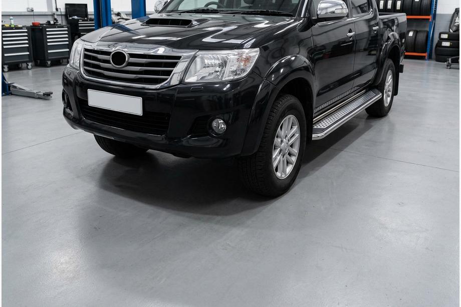 Toyota Hilux 2006–2015 Sidetrin Maydos V2 (2 stk., aluminium ↗ rustfrit stål) Image