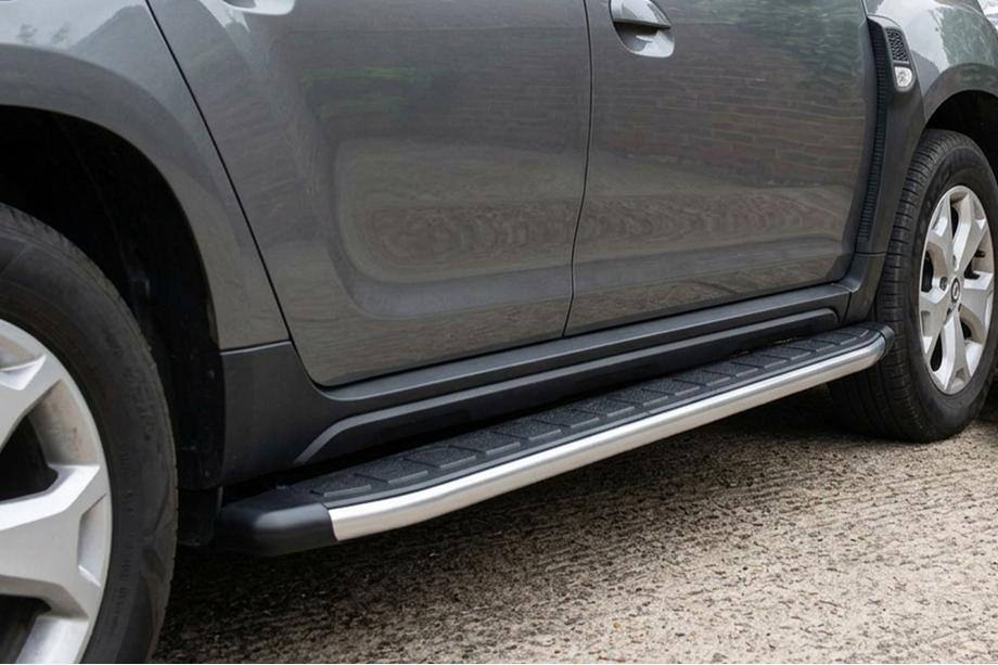 Renault Duster 2018–2024 Sidetrin Fullmond (2 stk., aluminium) Image