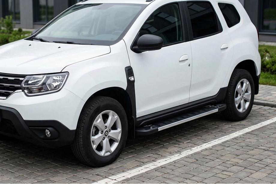 Renault Duster 2018–2024 RedLine V1 sidetrin (2 stk., aluminium) Image