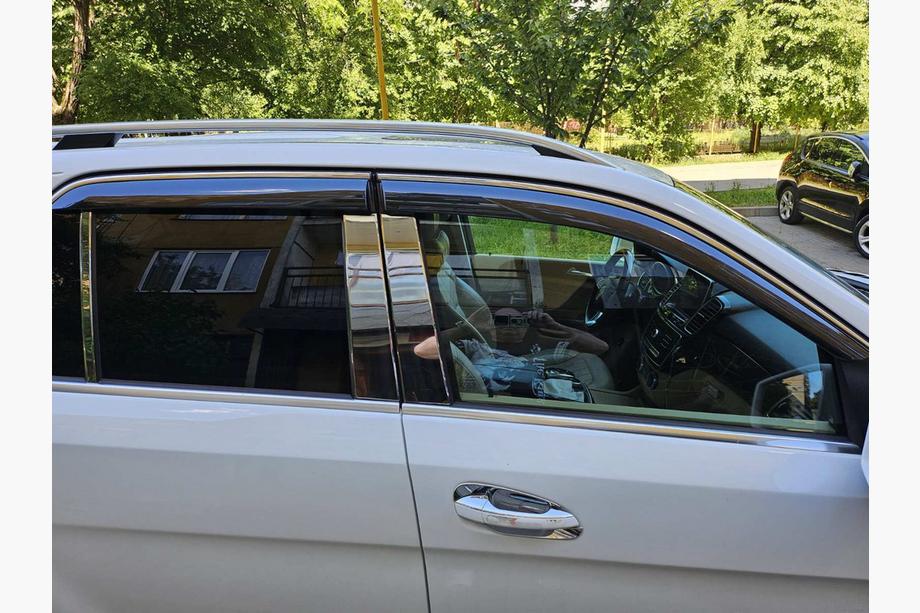 Mercedes GLE/ML Klasse W166 2011–2018 Dørstolpelister (6 stk., rustfrit stål) Foto 2