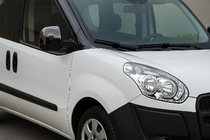 Fiat Doblo II 2010–2022 Spejldæksler i sort krom (2 stk., plast) foto 1