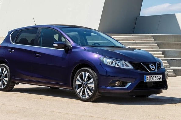 Test af Nissan Pulsar hatchback