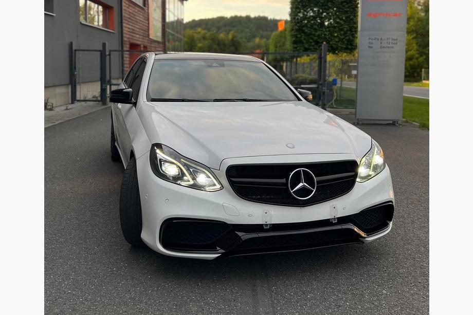 Mercedes E-class W212 2009–2016 Komplet bodykit E63 AMG (til 2013-2016) Image
