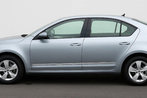 Skoda Octavia III A7 2013–2019 Dørlister i rustfrit stål (SD/SW) foto 1