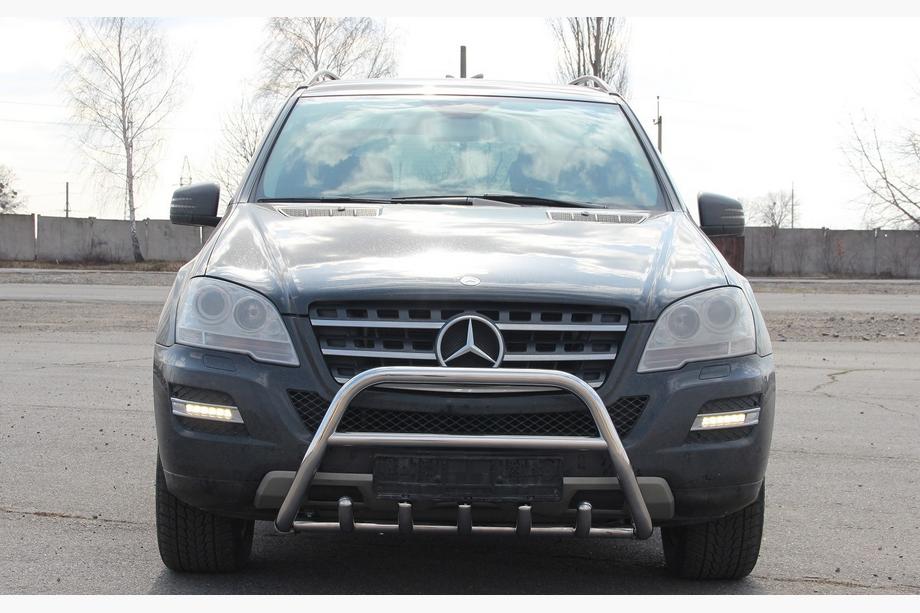 Mercedes ML W164 2005–2011 Bullbar WT003 (rustfrit stål) Image