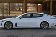 Kia Stinger: Liftback med sportslige manerer foto 2