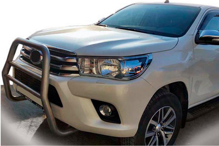 Toyota Hilux 2015– Frontbøjle QT007 (rustfrit stål) Image