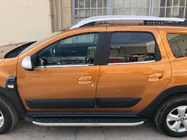 Dacia Duster 2018–2024 Nederste vindueslister i rustfrit stål (4 stk.) foto 3