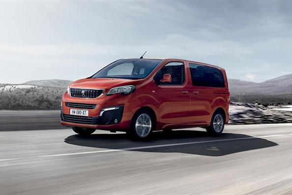 Test af minivanen Peugeot Traveller