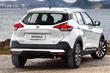 Den kompakte crossover Nissan Kicks foto 2