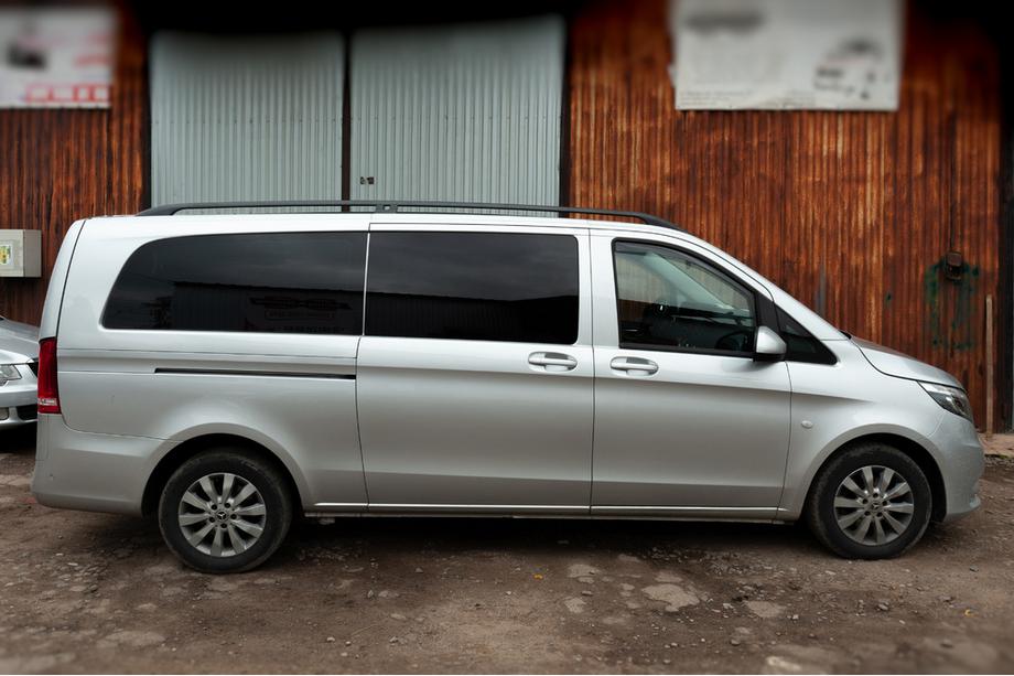 Mercedes Vito/V-klasse W447 2014– Sorte tagrælinger CAN originalt design (metal fødder) Lang akselafstand (LONG) Foto 5
