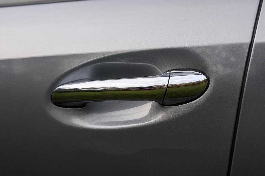 Mercedes ML W164 2005–2011 Dørgrebsafdækninger (4 stk., rustfrit stål) Image