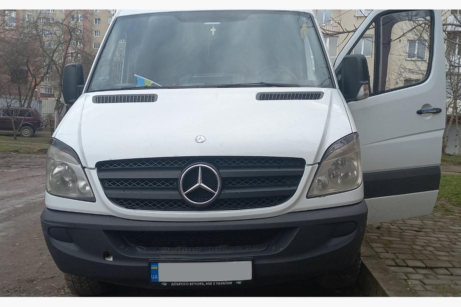 Mercedes Sprinter W906 2006–2018 Lige forlygter-øjenlåg (sort, ABS, 2006-2013) Foto 4