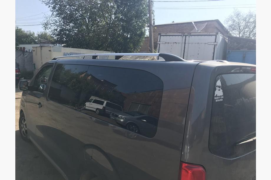 Citroen Jumpy/Dispatch 2017– Krom tagrælinger Lang akselafstand, plastfod Foto 3