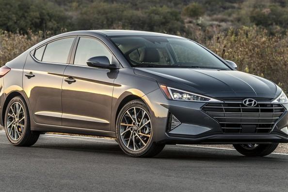 Anmeldelse af Hyundai Elantra, modelår 2019