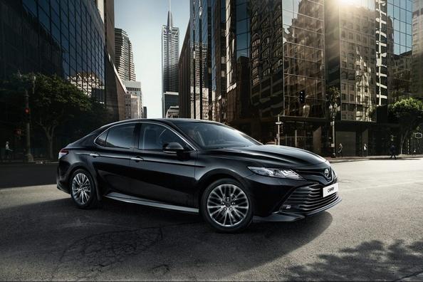 Anden anmeldelse af Toyota Camry 2018-modelåret