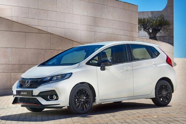 Test af den opdaterede kompakte hatchback Honda Jazz Foto 1
