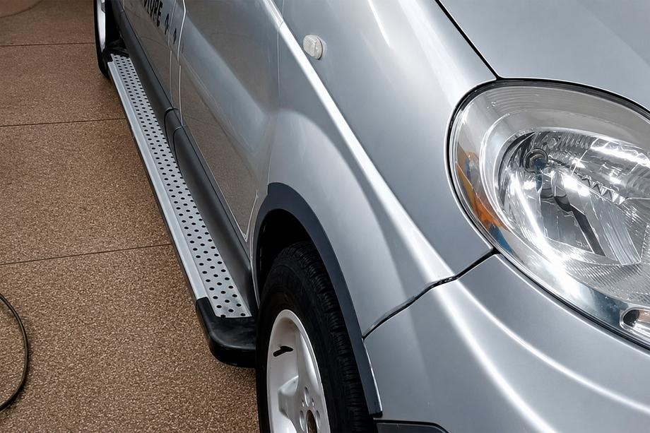 Nissan Primastar 2002–2014 Sidetrin X5-type (2 stk., alu.) Image