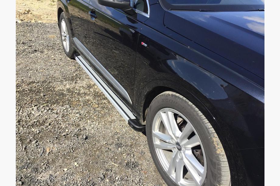 Audi Q7 2015–2026 Maya V4 sidetrin (2 stk., aluminium) Image