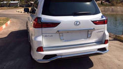 Lexus LX570/450d 2008–2022 Bodykit-sæt (Modellista) Sort farve foto 3