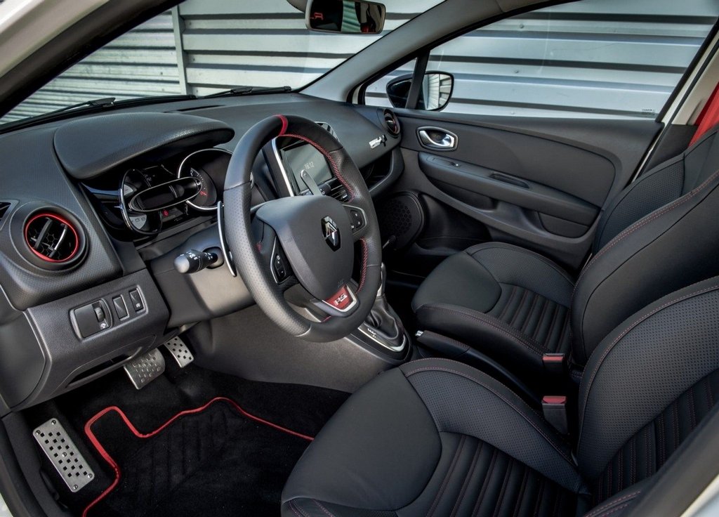 Test af den sportslige hatchback Renault Clio RS