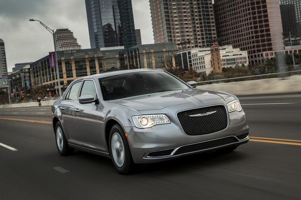 Test af Chrysler 300 sedan, 2. generation Foto 3