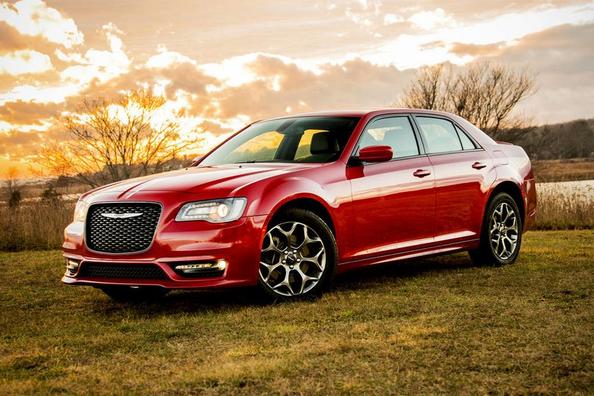Test af Chrysler 300 sedan, 2. generation Foto 1