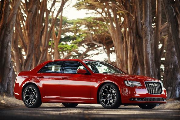 Test af Chrysler 300 sedan, 2. generation Foto 2