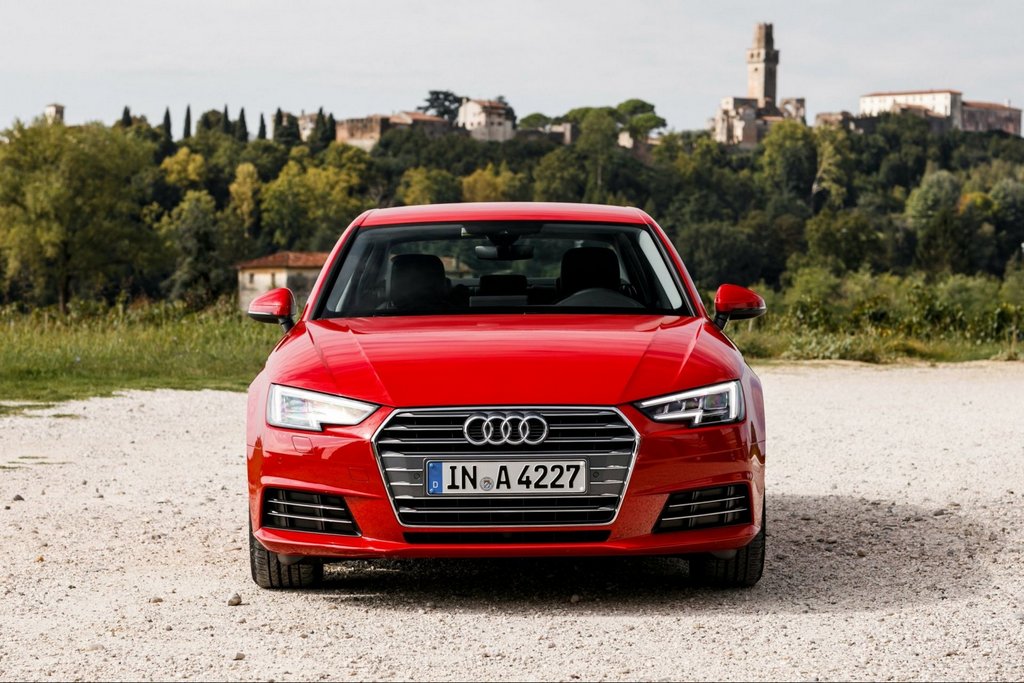 Femte generation af Audi A4 sedan