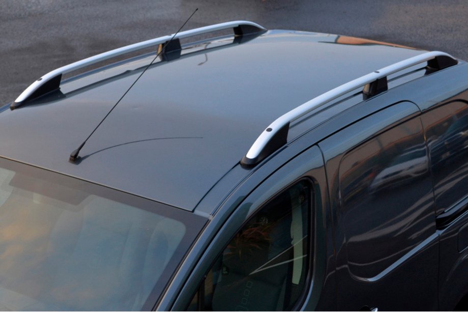 Citroen Berlingo 2008–2018 Tagrælinger Skyport (mat grå) Foto 3