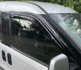 Fiat Doblo II 2010–2022 Vindafvisere (2 stk., Niken) foto 1