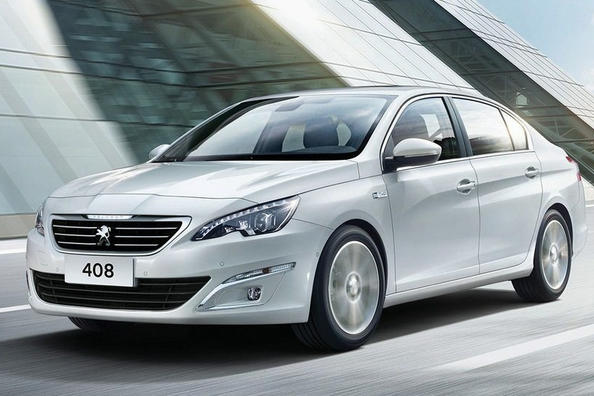 Anmeldelse af den budgetvenlige sedan Peugeot 408