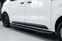 Citroen Jumpy/Dispatch 2017– Bosphorus Black sidetrin (2 stk., aluminium) foto 1