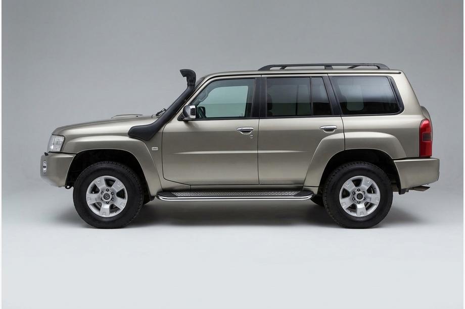 Nissan Patrol Y61 1997–2011 Sidetrin Maydos V2 (2 stk., aluminium ↗ rustfrit stål) Image