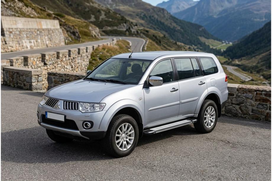 Mitsubishi Pajero Sport 2008–2015 Rainbow sidetrin (2 stk., aluminium) Foto 1