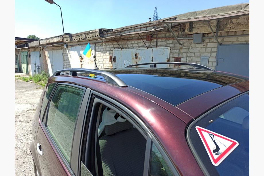 Renault Scenic/Grand 2003–2009 Sorte tagrælinger (2 stk.) Lang akselafstand (Grande) Image